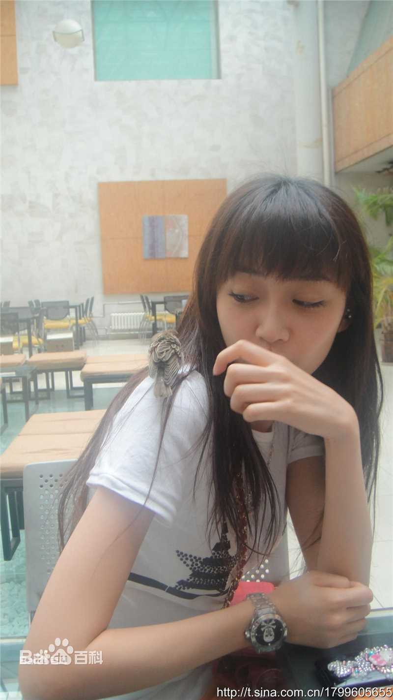 潘之琳(Feeling Pan)之琳微博照片壁纸壁纸