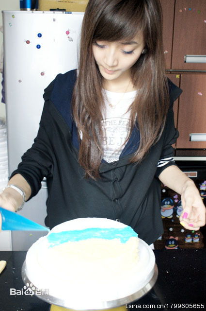 潘之琳(Feeling Pan)之琳微博照片壁纸壁纸