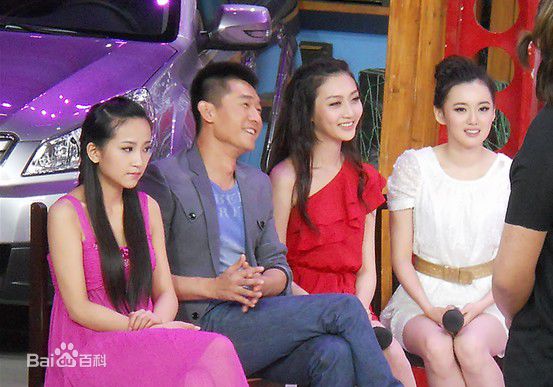 高清潘之琳(Feeling Pan)在2011年6月1日参加《天天向上》中的图集