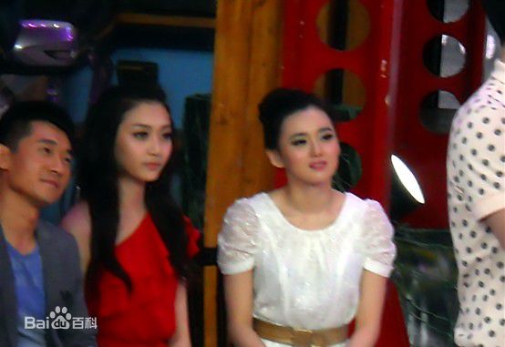 高清潘之琳(Feeling Pan)在2011年6月1日参加《天天向上》中的图集