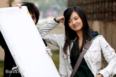 傅晶《失踪的上清寺》高清剧照