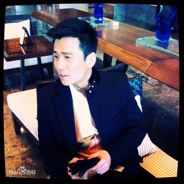 最优质唐文龙(Micheal Tong)生活照