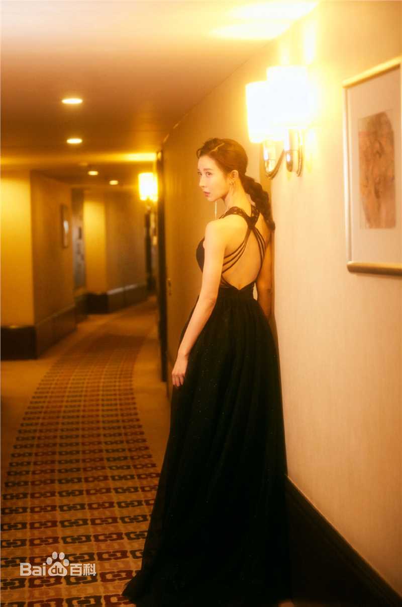 潘时七(Sookie)最新活动照及壁纸