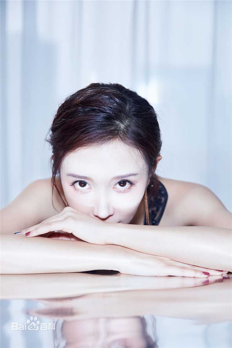 潘时七(Sookie)最新活动照及壁纸