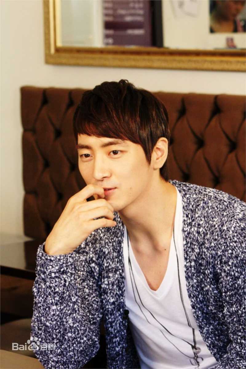 精选李浚赫(Lee Jun Hyuk、イ ジュンヒョク)李俊赫精彩图册