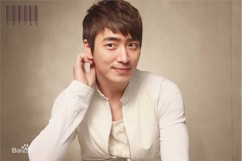 精选李浚赫(Lee Jun Hyuk、イ ジュンヒョク)李俊赫精彩图册