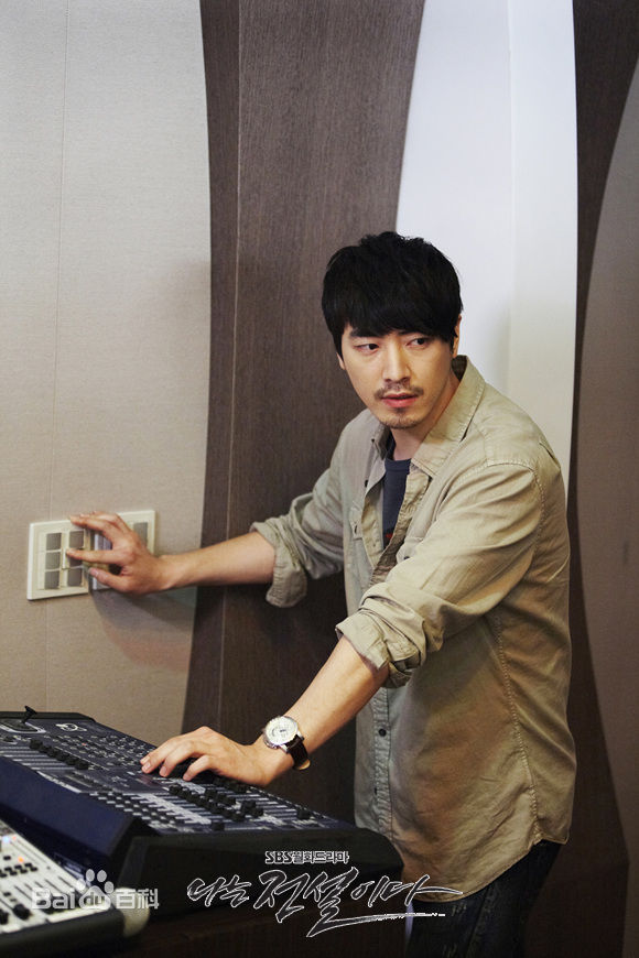 精选李浚赫(Lee Jun Hyuk、イ ジュンヒョク)李俊赫精彩图册