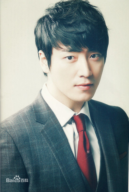 最优质李浚赫(Lee Jun Hyuk、イ ジュンヒョク)素颜照