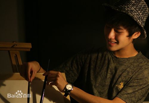 高清朱梓骁(Peer)图片