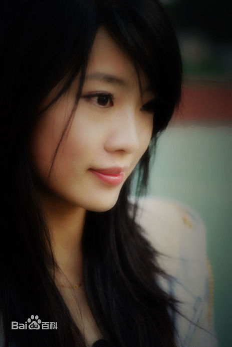 马晓灿生活照性感图片壁纸