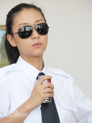 苗圃滑雪前后照片