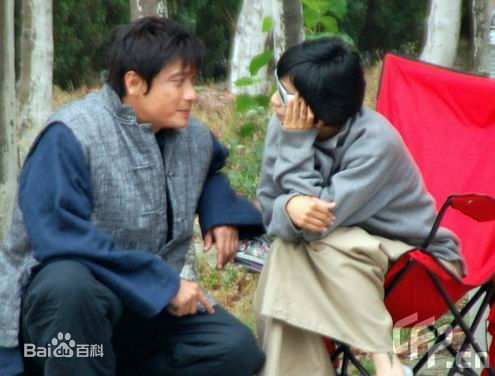 苏岩(Sophie.Su)和罗嘉良的合照前后照片