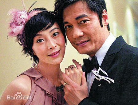 苏岩(Sophie.Su)和罗嘉良的合照前后照片