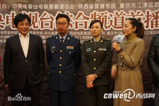 齐襄齐欢出席活动照片壁纸壁纸