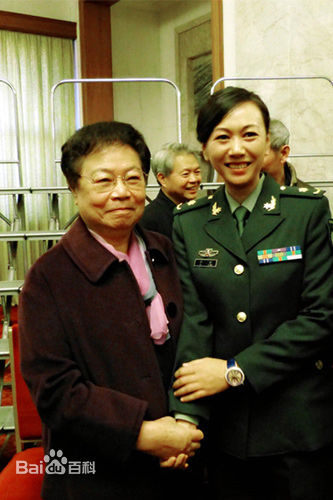 齐襄齐欢出席活动照片壁纸壁纸