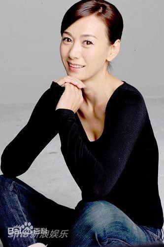 最新齐襄在《再回首》 花絮中的图集