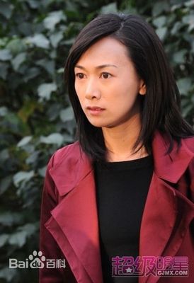 最新齐襄在《再回首》 花絮中的图集