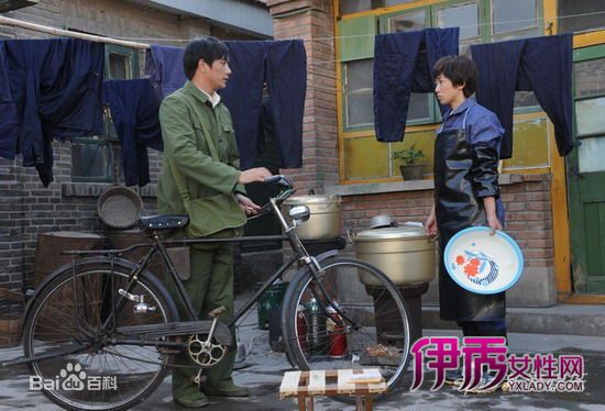 最新齐襄在《再回首》 花絮中的图集