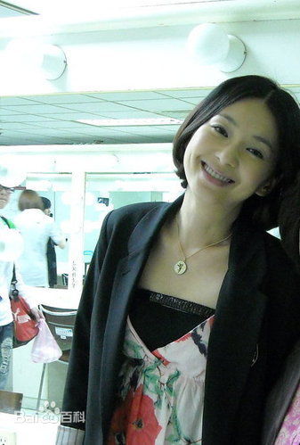 蔡君茹(June Tsai 或 June Lee)在出演《魔女18号》中的