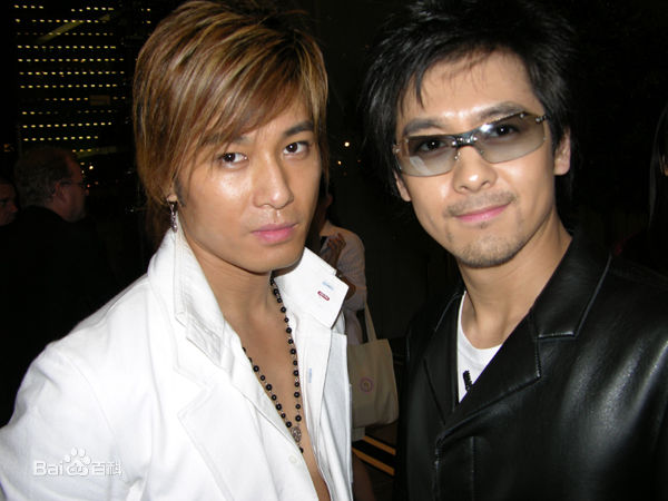 许绍洋(Ambrose)参加新片宣传壁纸壁纸