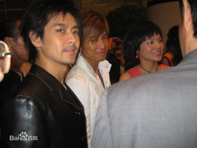 许绍洋(Ambrose)参加新片宣传壁纸壁纸