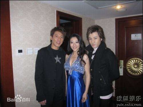 许绍洋(Ambrose)合照前后照片