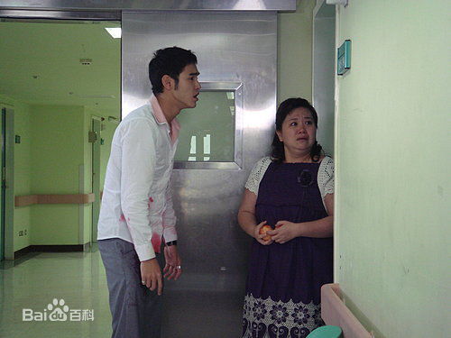 钟欣凌生活照壁纸壁纸