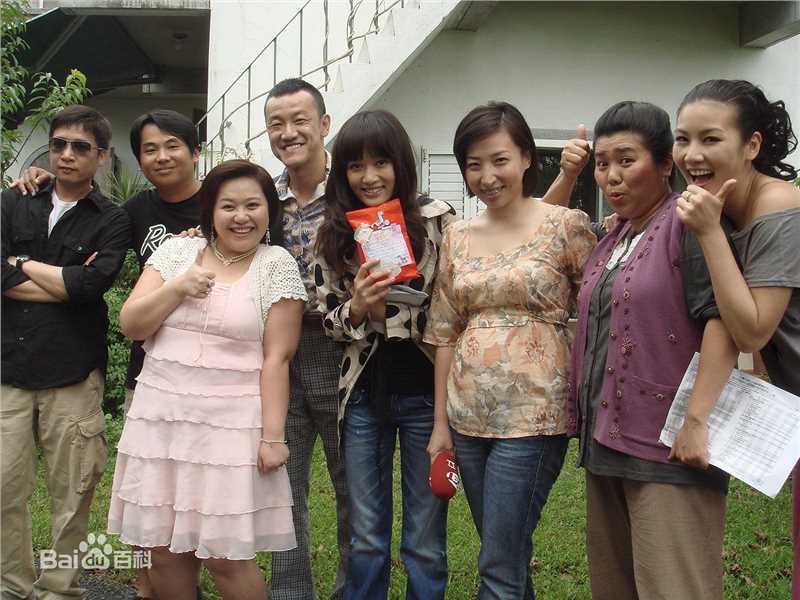 钟欣凌生活照壁纸壁纸