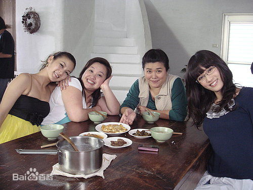 钟欣凌生活照壁纸壁纸