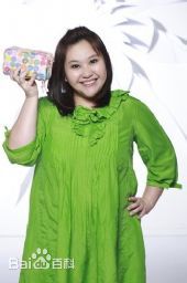 最新钟欣凌性感图片