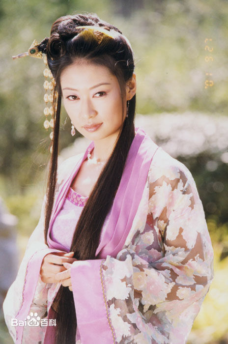 梁静参演电视剧生活照