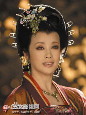 刘晓庆1995年《武则天》剧照