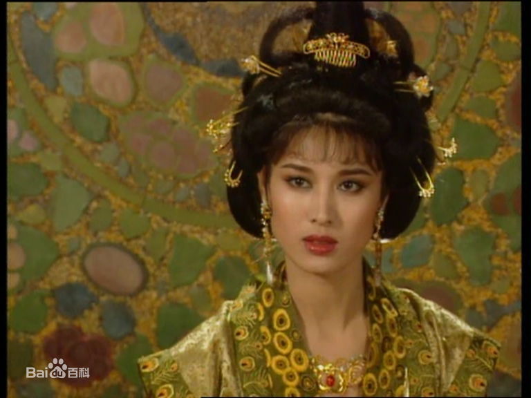 刘晓庆1995年《武则天》剧照