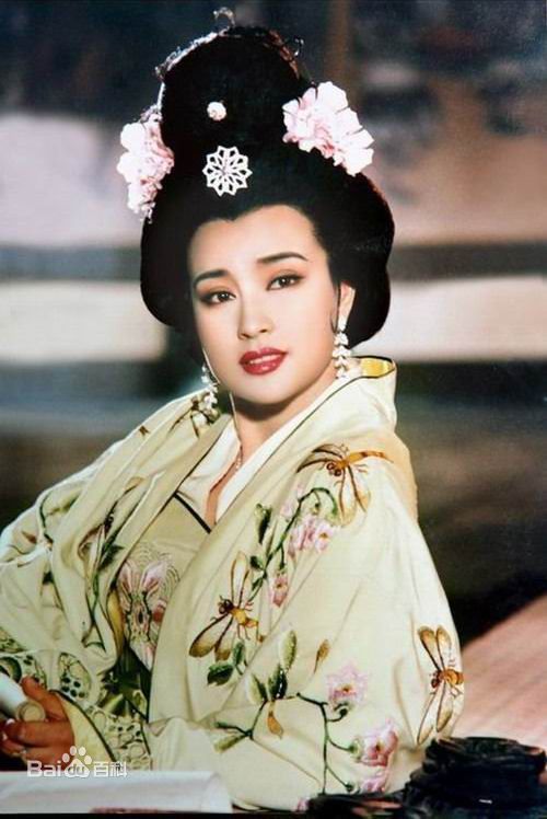 刘晓庆1995年《武则天》剧照