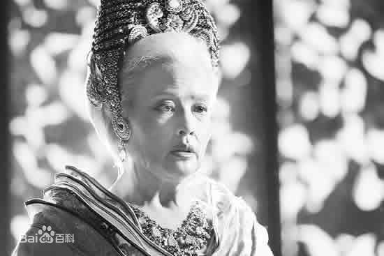 刘晓庆1995年《武则天》剧照