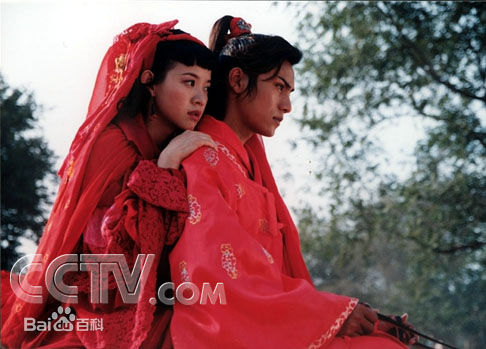 最全曾宝仪(Bowie Tsang)在2004年《名扬花鼓》饰演花鼓中的壁纸