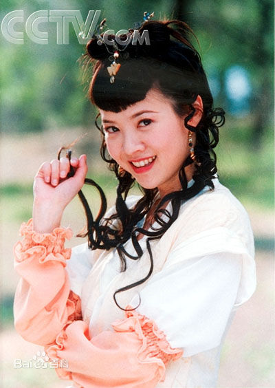 最全曾宝仪(Bowie Tsang)在2004年《名扬花鼓》饰演花鼓中的壁纸
