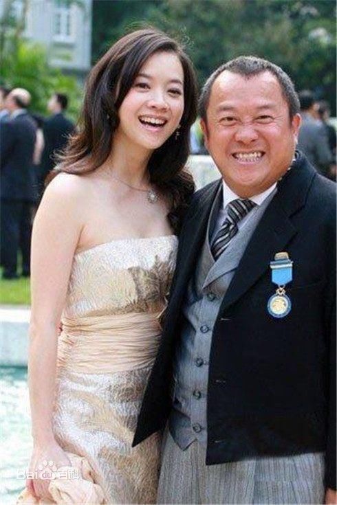 曾宝仪(Bowie Tsang)前后照片