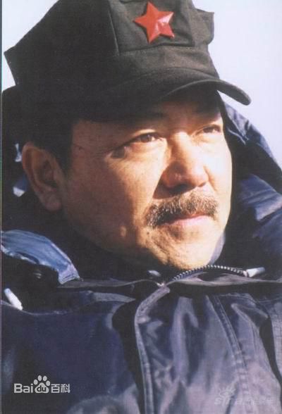 高清吴子牛性感图片