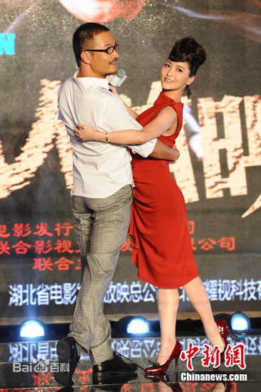 喻恩泰做次有钱人素颜照相册