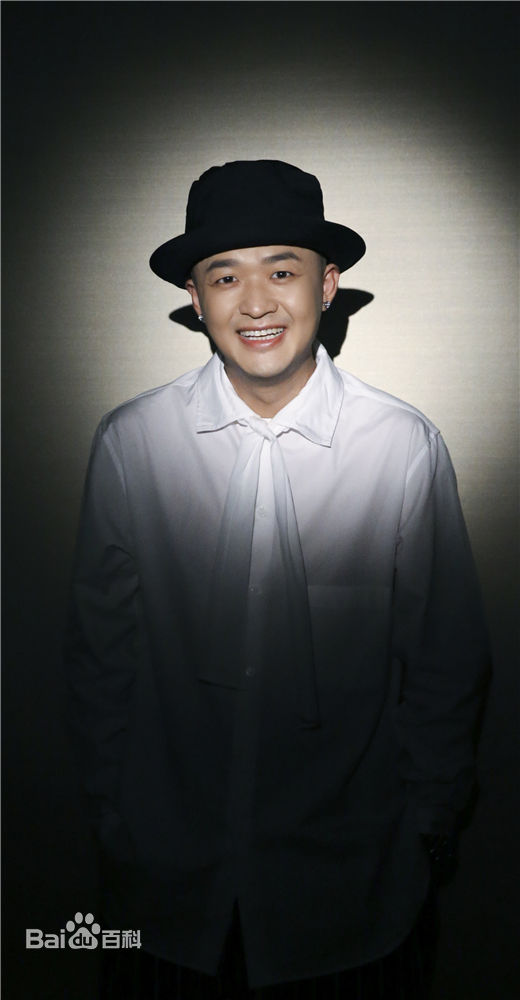 包贝尔前后照片