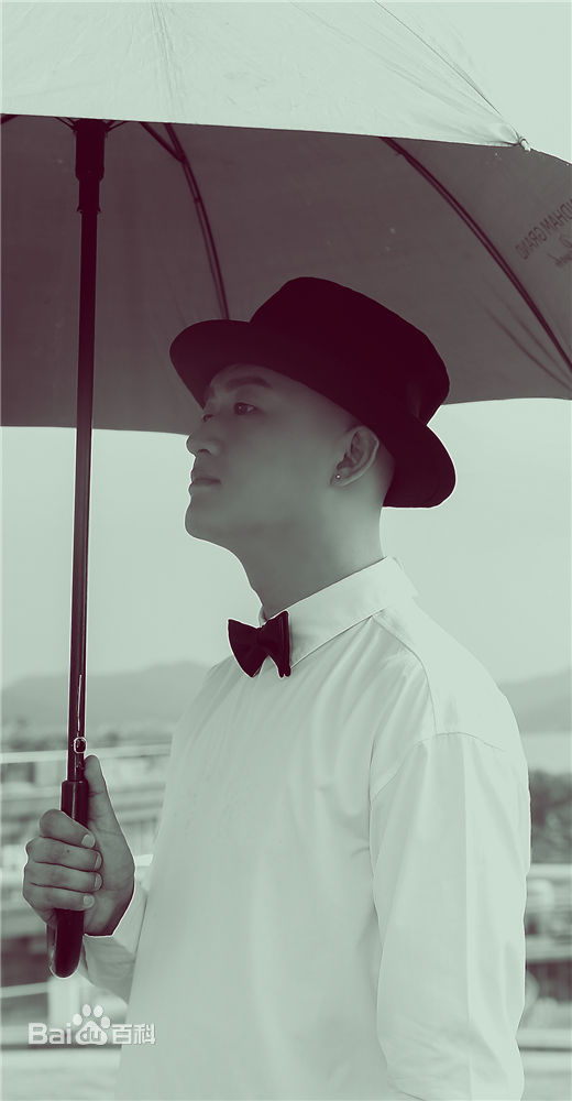 包贝尔前后照片