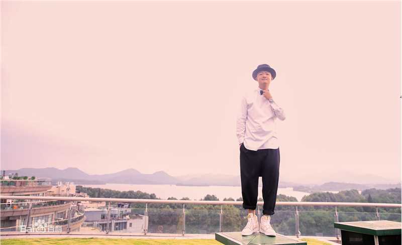 包贝尔前后照片