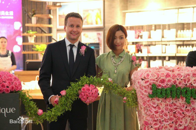 田沅(TT)跨界合作图片图册