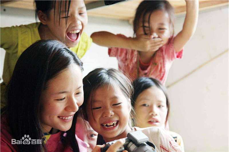 江一燕广西公益支教行前后照片