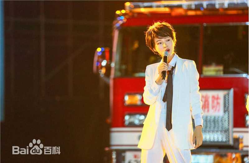 最新江一燕在《我们来了》中的图集