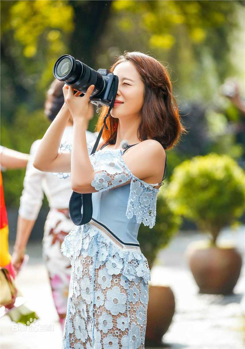 最新江一燕在《我们来了》中的图集