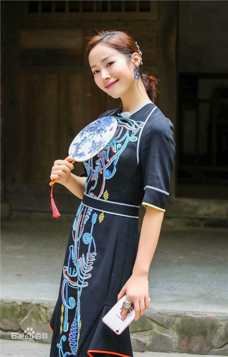 最新江一燕在《我们来了》中的图集