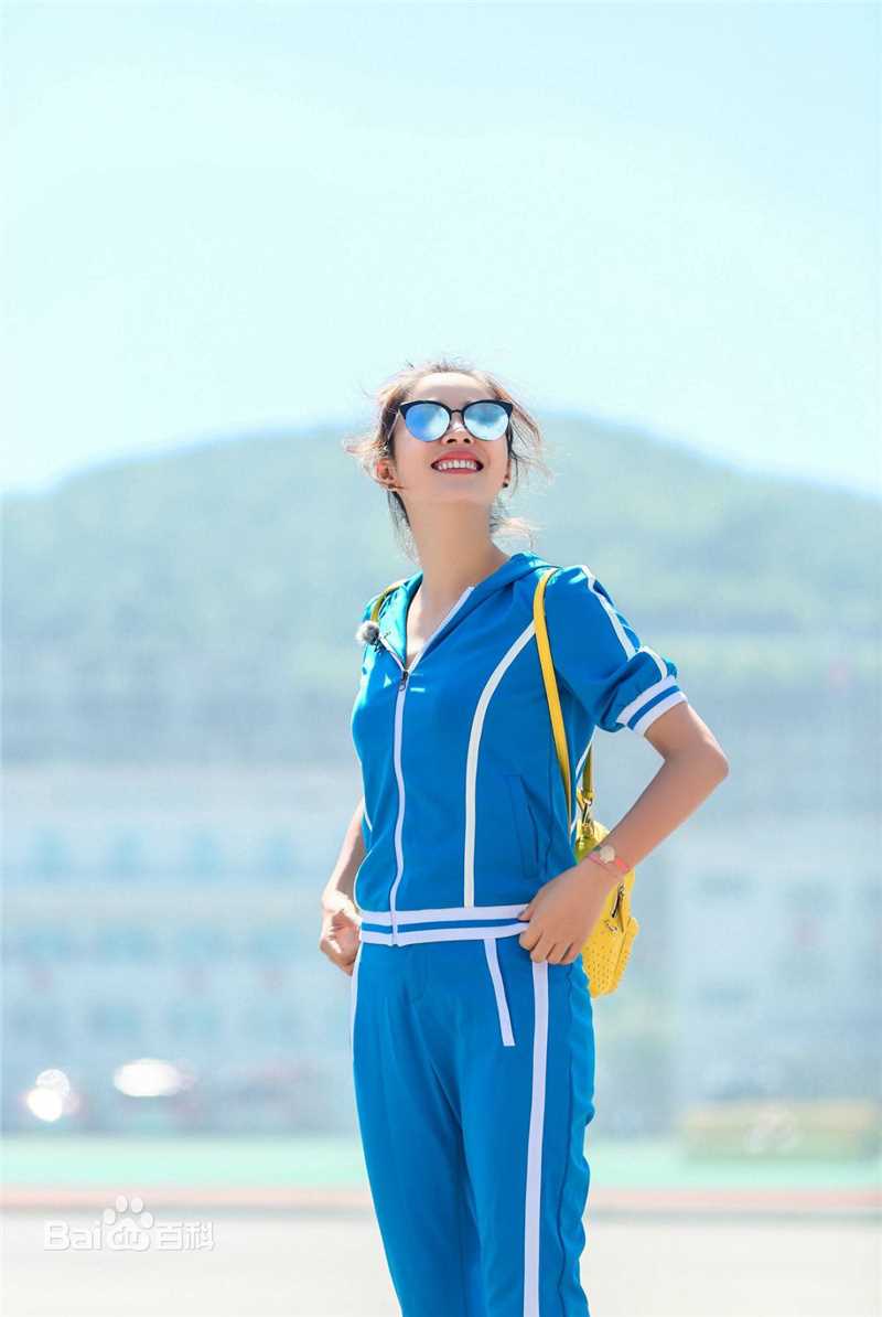 最新江一燕在《我们来了》中的图集