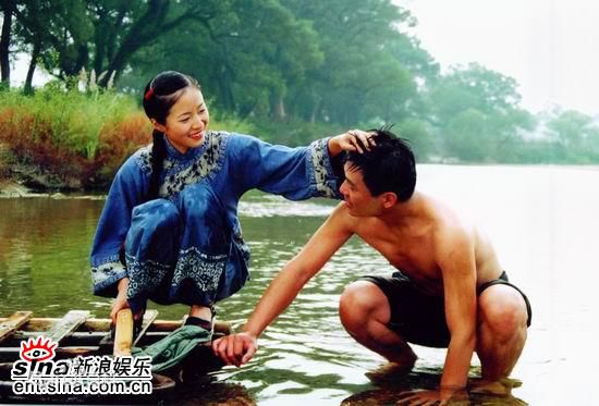 江一燕2004年《星火》最全剧照